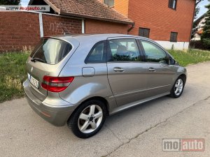 Glavna slika - Mercedes B 200 Odlican i ispravan auto - MojAuto