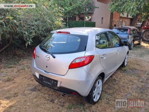 Mazda 2 1.4i KLIMA dva seta alu 
