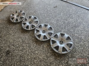 Glavna slika - RAtkapne 15Coli Mercedes odlicne povoljno - MojAuto