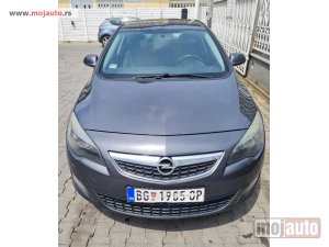 Opel Astra J 