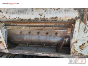 Glavna slika - Zmaj 142 - MojAuto
