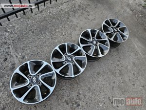 Glavna slika -  AluFelne 14Coli 4x100 Hyundai kao nove odlicne - MojAuto