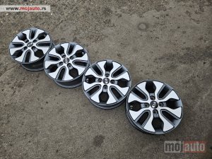 Glavna slika - AluFelne 14Coli 4x100 Kia Originalne kao nove - MojAuto