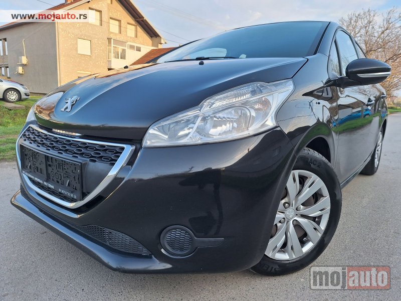 Glavna slika - Peugeot 208 1.4 b,5 vrata,KAO NOV  - MojAuto