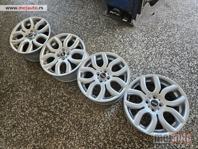 Glavna slika -  AluFelne 17Coli 4x100 MINI kao nove odlicne Originalne - MojAuto