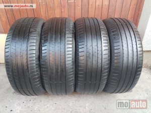 polovni delovi  3197. Gume PIRELLI 17-ice, LETNJE 215/55, Šara 5,2 mm, DOT 2221