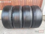 polovni delovi  3197. Gume PIRELLI 17-ice, LETNJE 215/55, Šara 5,2 mm, DOT 2221