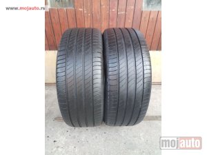 polovni delovi  3198. Gume MICHELIN 18-ice, LETNJE 215/55, Šara 5,3 mm, DOT 3921