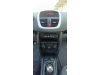Slika 15 - Peugeot 207 1.4 benz/klima  - MojAuto
