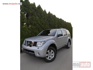 polovni Automobil Nissan Pathfinder 2.5 DCI CH Automatik 