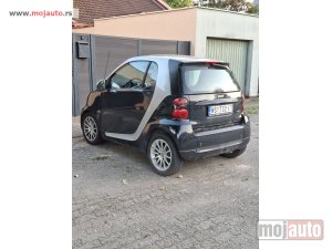 Glavna slika - Smart ForTwo mhd - MojAuto