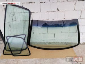 Glavna slika - Kia Sportage 2.0 benz delovi - MojAuto