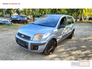 Glavna slika - Ford Fusion 1,6  - MojAuto
