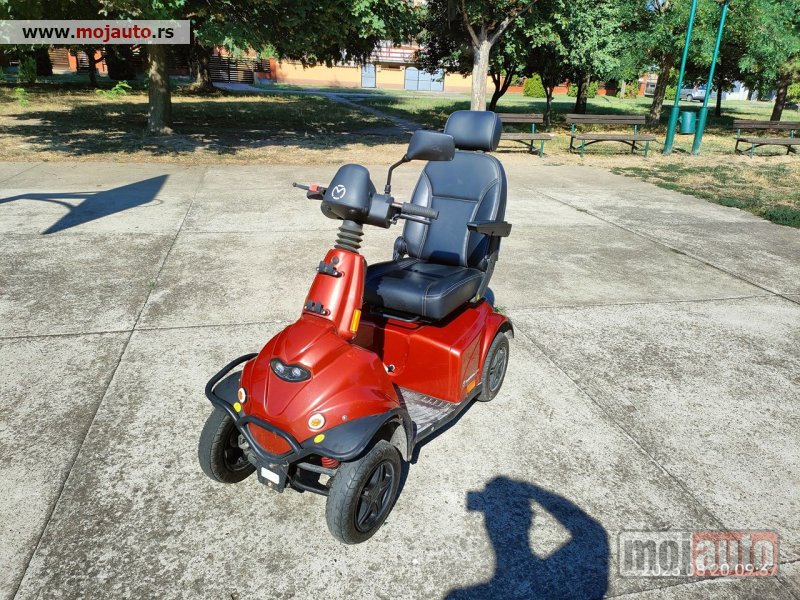 Glavna slika - Ostalo Elektricni skuter cetvorotockas - MojAuto