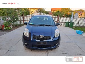 Glavna slika - Toyota Yaris 1,0b 134000km  - MojAuto