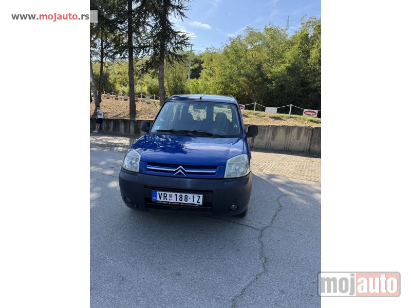 Glavna slika - Citroen Berlingo 2009 1.4  - MojAuto