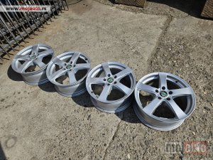 Glavna slika -  AluFelne 17Coli 5x112 Volkswagen Audi Skoda Mercedes kao nove - MojAuto