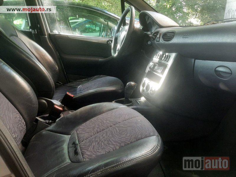 Glavna slika - Mercedes A 170 HITNO 11.2025...  - MojAuto