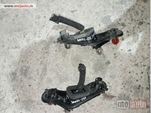 polovni delovi  Nosac sijalica za Peugeot 3008