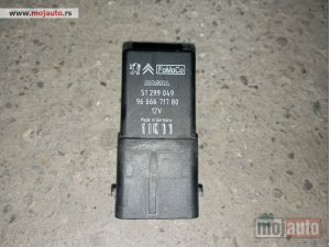 polovni delovi  Relej grejaca za Peugeot 3008