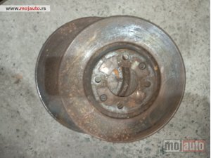 polovni delovi  Prednji diskovi za Peugeot 3008