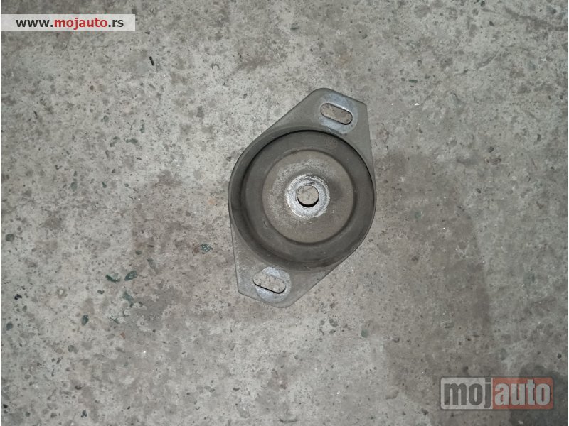 Glavna slika -  Nosac menjaca za Peugeot 3008 - MojAuto