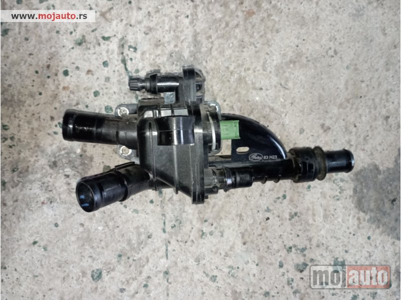 Glavna slika -  Kuciste termostata 1.6ehdi za Peugeot 3008 - MojAuto
