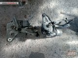 polovni delovi  Motori prednjih brisaca za Peugeot 3008