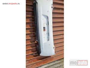 polovni delovi  Zadnji branik za C3 2020