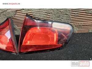 polovni delovi  Stop svetla za C3 2012