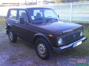 Glavna slika - Lada Niva SERVO VOLAN BENZIN KAO NOVA   - MojAuto