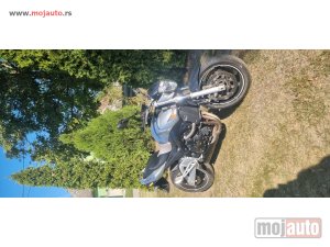 Glavna slika - Suzuki Gsr 600 - MojAuto