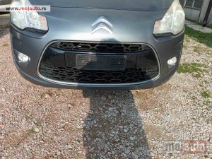 Glavna slika -  Prednji branik za Citroen C3 - MojAuto