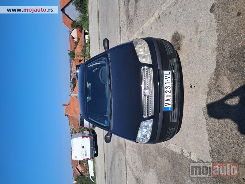 Glavna slika - Fiat Punto   - MojAuto