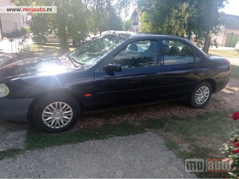 Glavna slika - Ford Mondeo Zetec  - MojAuto
