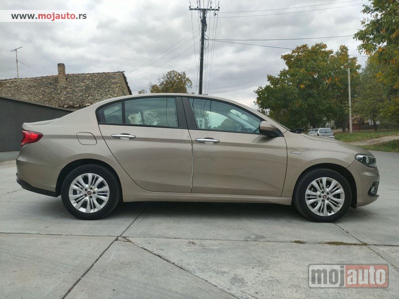 Glavna slika - Fiat Tipo 1.4 sedan 120000km  - MojAuto