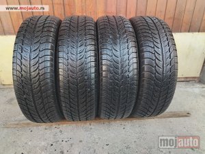 polovni delovi  3257. Gume SAVA 14-ice, ZIMSKE 175/65, Šara 6,8 mm