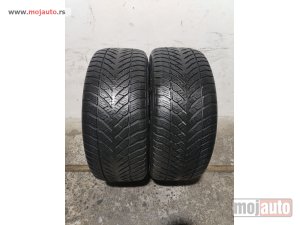 polovni delovi  3266. Gume GOODYEAR 17-ice, ZIMSKE 225/50, Šara 6,2 mm