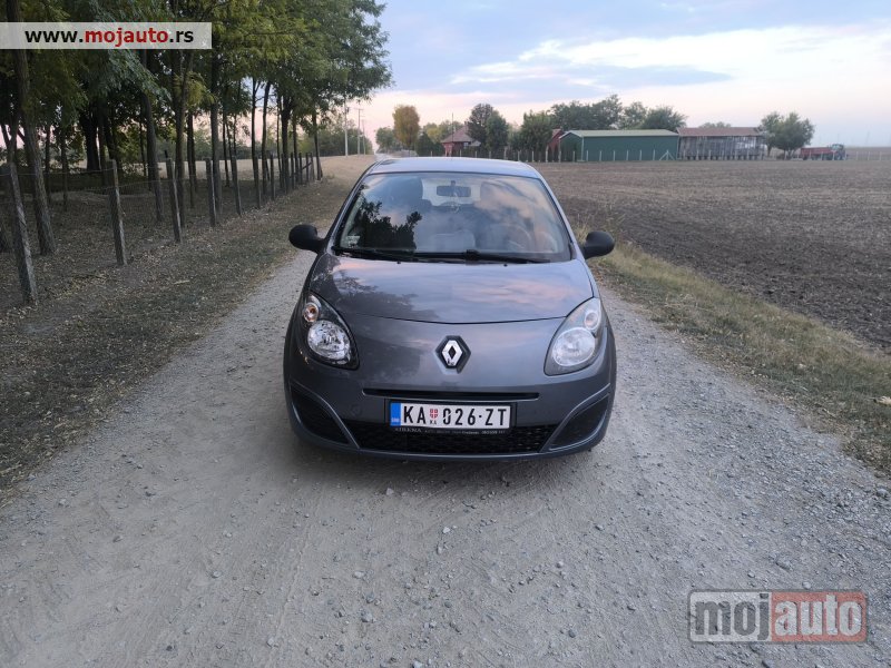 Glavna slika - Renault Twingo 1,2  - MojAuto