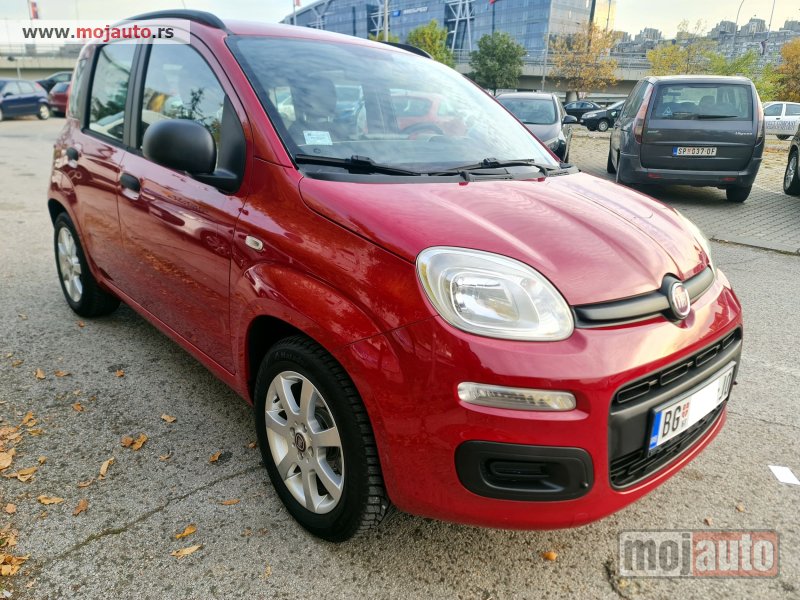 Glavna slika - Fiat Panda 0,9i TwinAir Red  - MojAuto