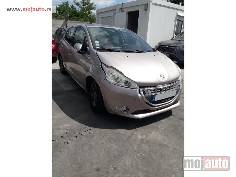 Glavna slika - Peugeot 208 1.6L  HDI 92 NAVIGACIJA    - MojAuto
