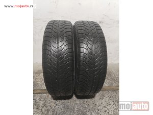 polovni delovi  3287. Gume SAVA 15-ice, ZIMSKE 185/60, Šara 5,9 mm