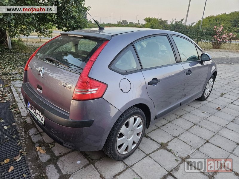 Glavna slika - Citroen C4 stranac  - MojAuto