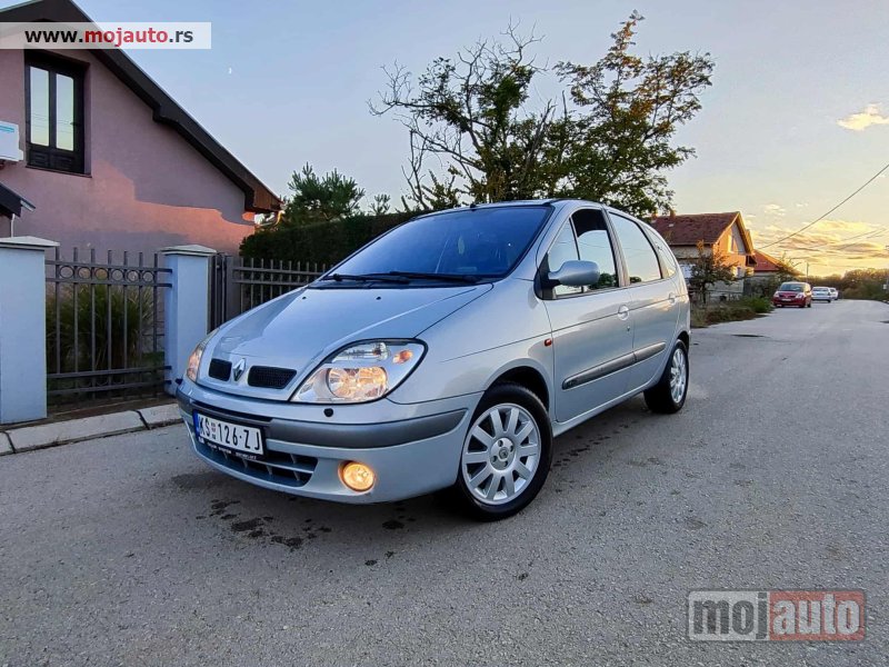 Glavna slika - Renault Scenic 1.6 16V extra  - MojAuto