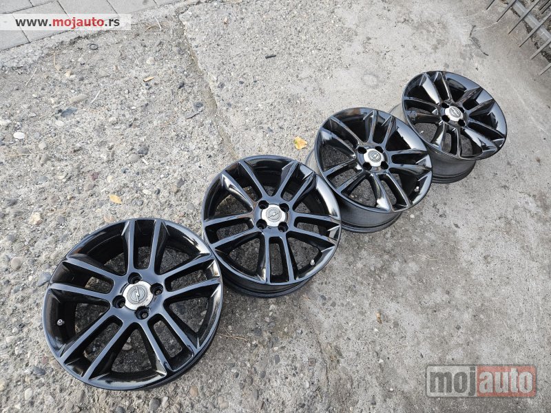 Glavna slika -  AluFelne 17Coli 4x100 Opel Korsa Fiat Grande Punto kao nove - MojAuto
