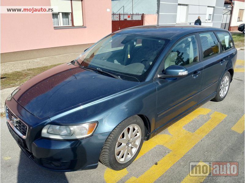 Glavna slika - Volvo V50 2.0D  - MojAuto