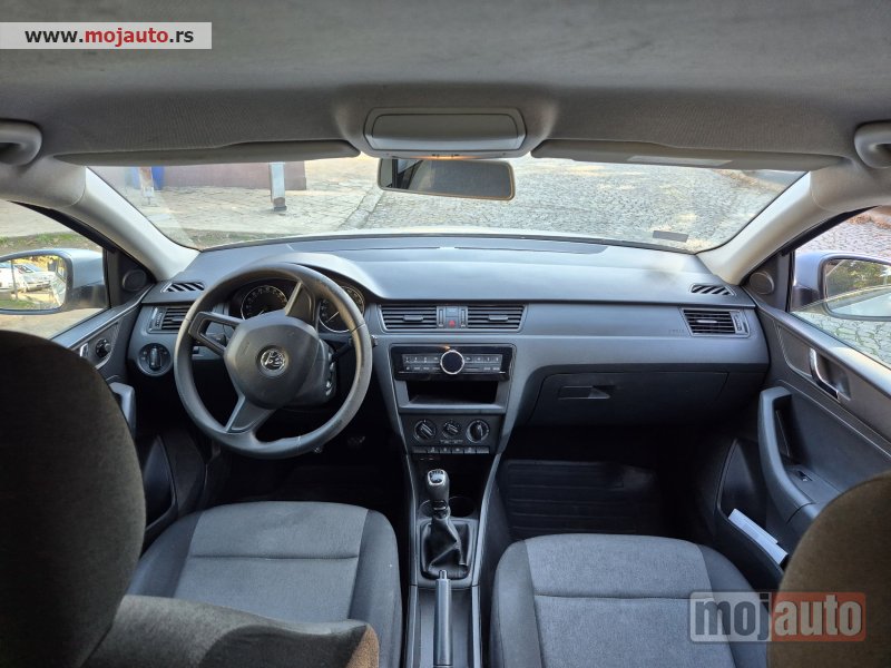 Glavna slika - Škoda Rapid   - MojAuto