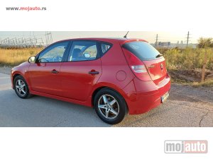 Glavna slika - Hyundai i30   - MojAuto