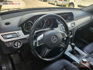 Glavna slika - Mercedes E 200 Na ime kupca  - MojAuto