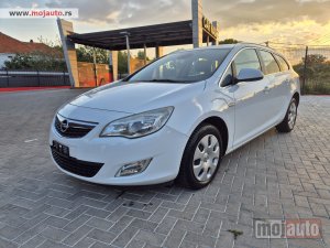 Opel Astra J 